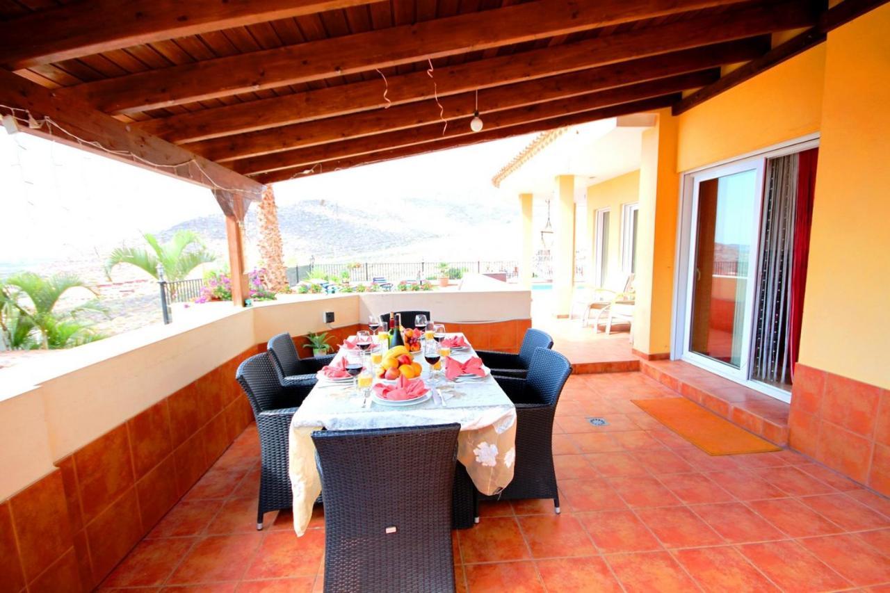 Villa With Private Pool And Magnificent Views Costa Adeje  Exteriör bild